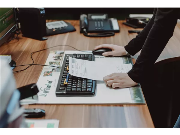 Mitarbeiter im Einkauf/Verkauf (m/w/d)